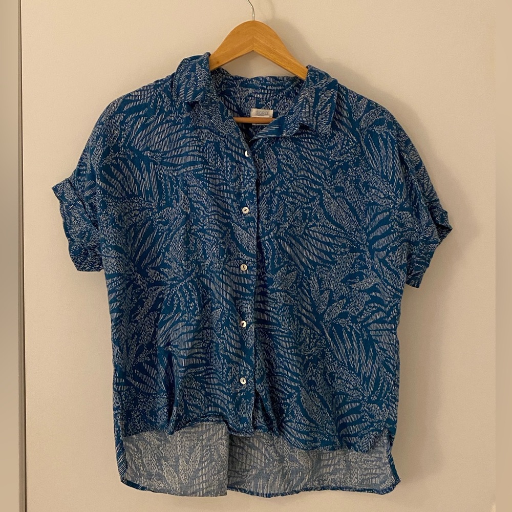 100% Linen short sleeved button up